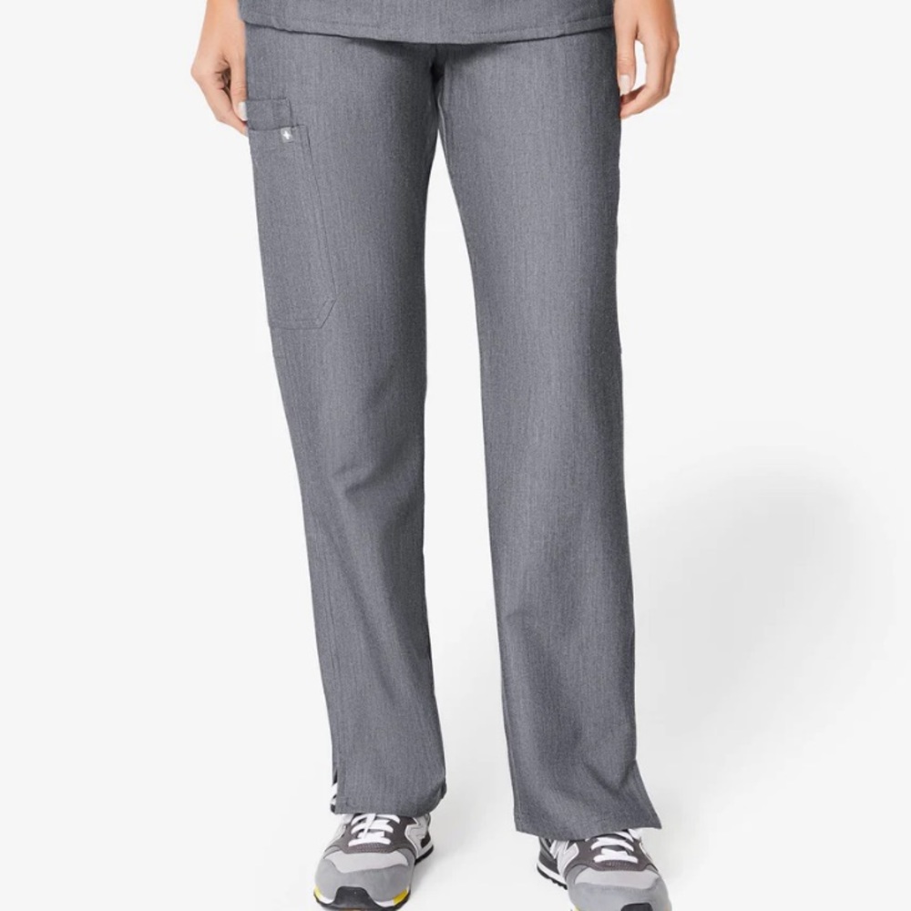 Figs Kade Cargo Scrub Pants